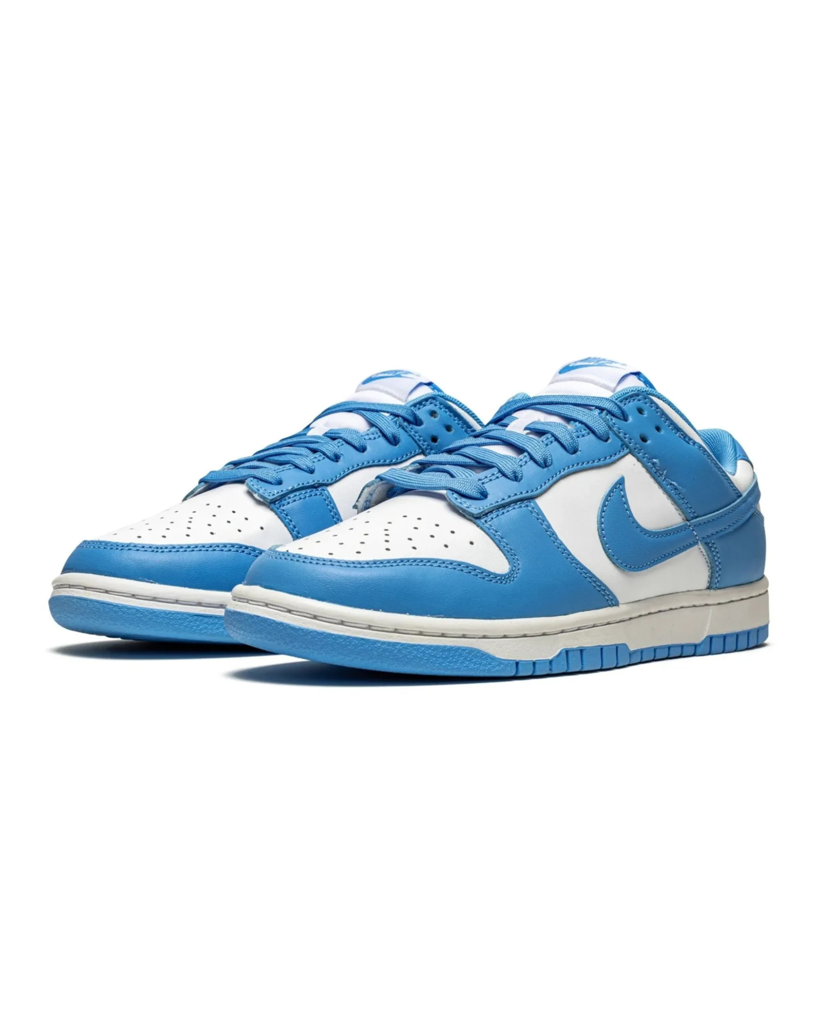 Nike Dunk Low "UNC"