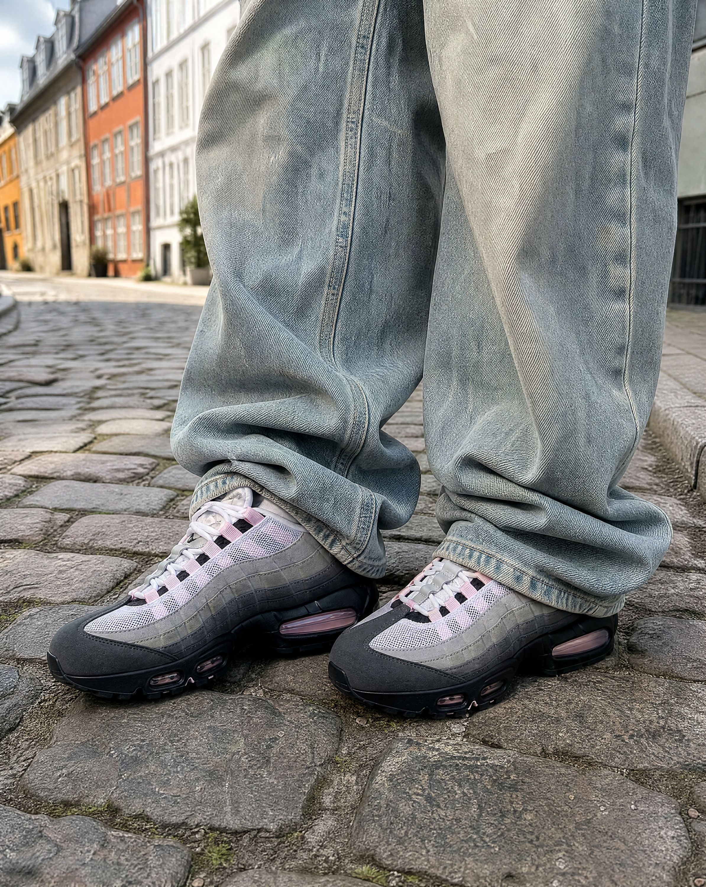 Nike Air Max 95 OG Big Bubble Pink Foam (Women's) - on-foot