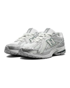 New Balance 1906R Silver Metallic Sea Salt