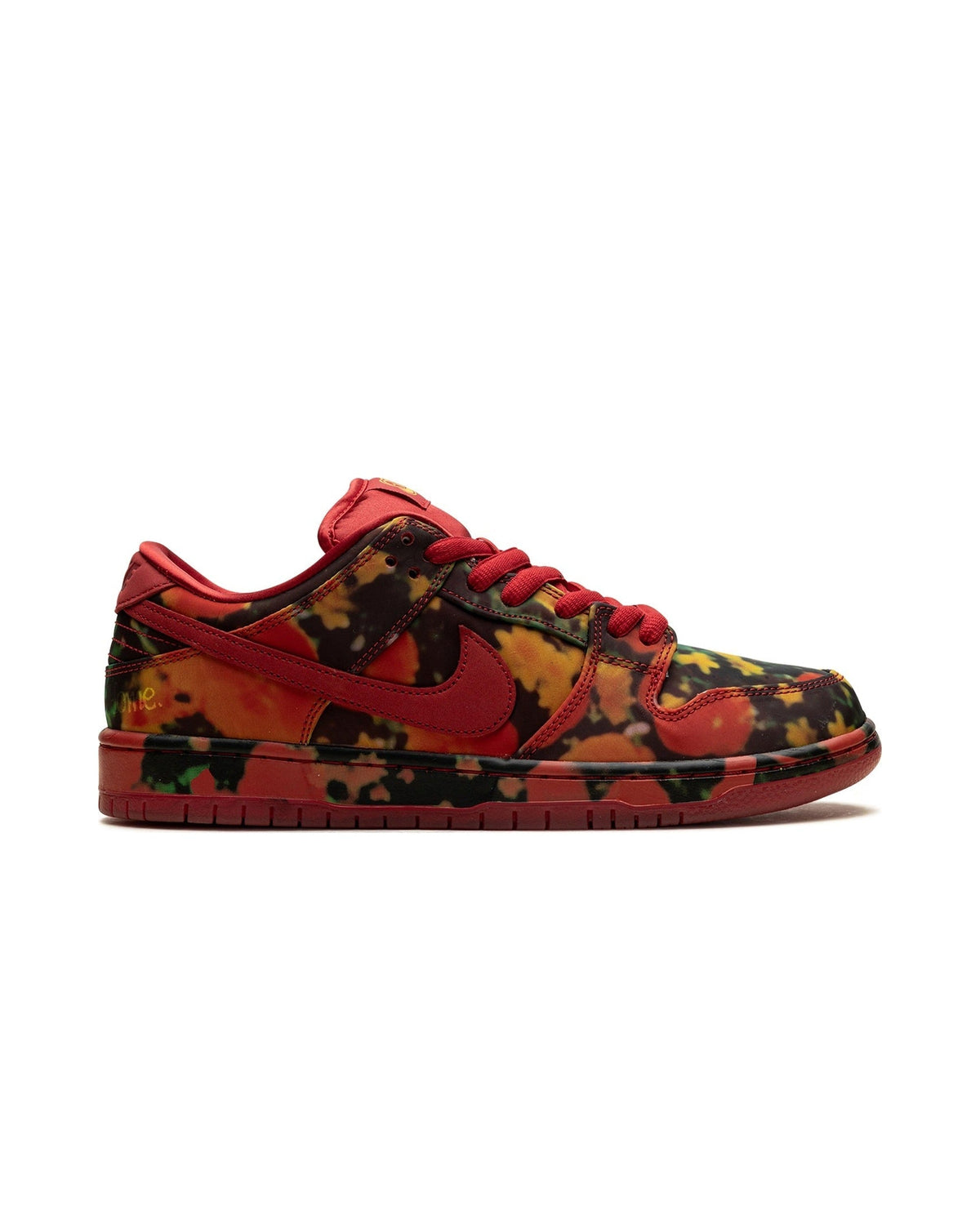 Nike SB Dunk Low The Wizard of Oz Poppy Field