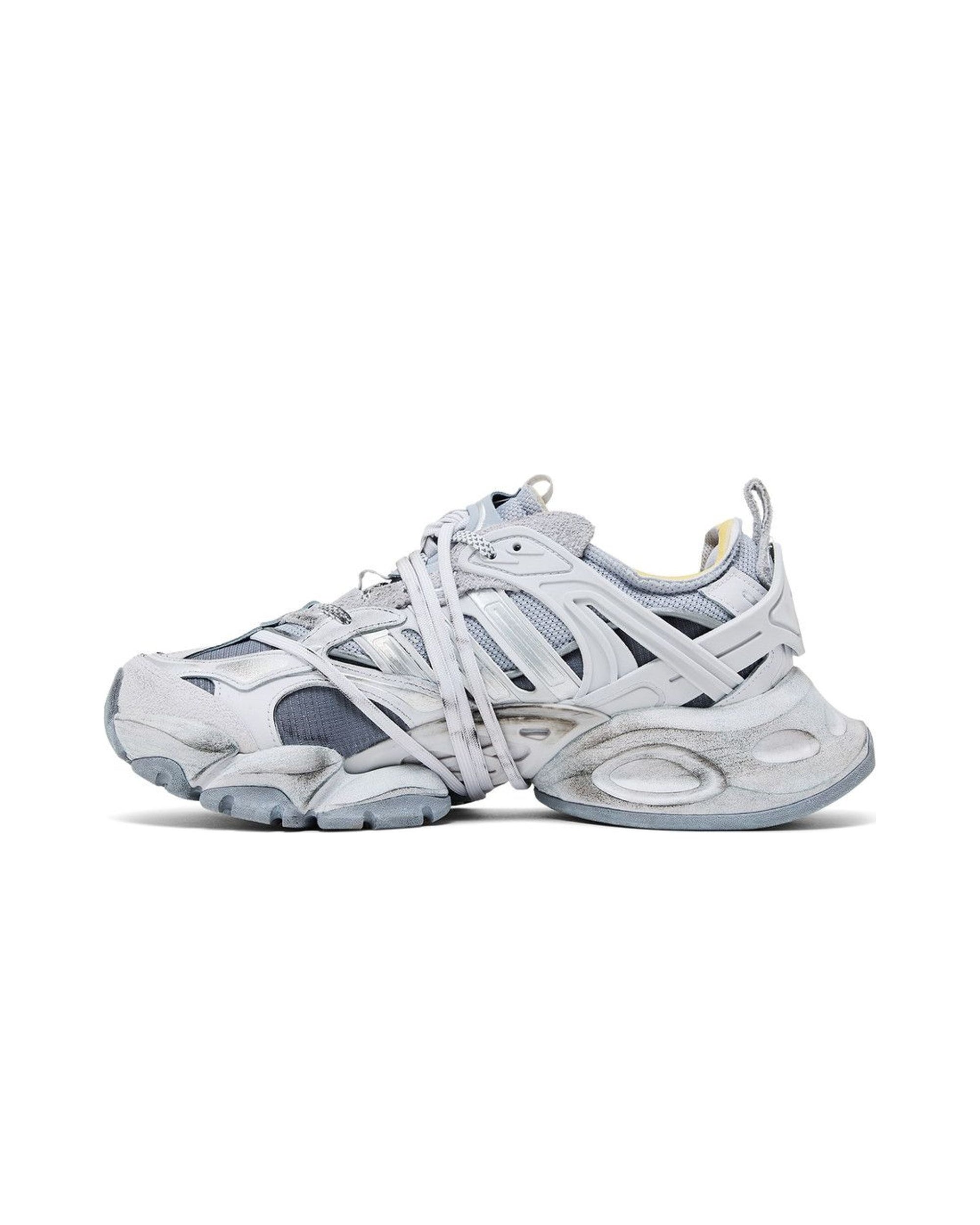 adidas XLG Runner Deluxe Gray
